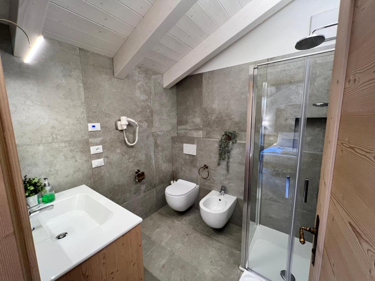 La Finestra Sul Giardino - B&B Cavedine Exterior photo