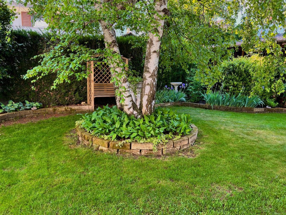 La Finestra Sul Giardino - B&B Cavedine Exterior photo